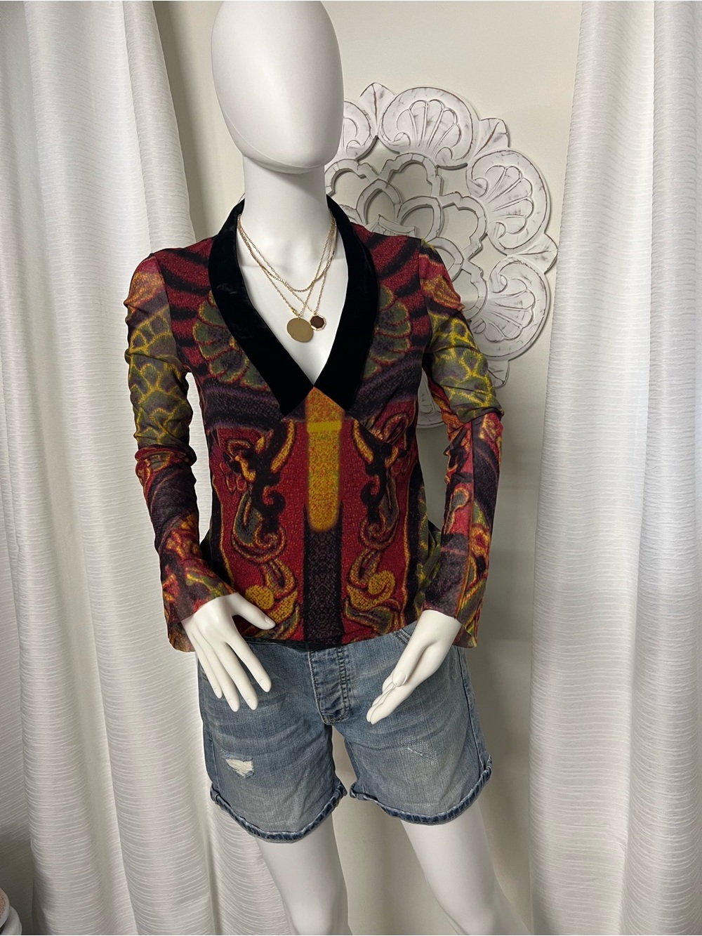 Vivienne Tam Long Sleeve Colorful Baroque Top – Velvet V-Neck | Size 1 - Picture 6 of 10